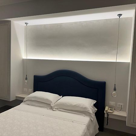Hotel Mediterraneo Roccella Ionica Ngoại thất bức ảnh