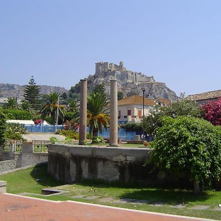 Hotel Mediterraneo Roccella Ionica Ngoại thất bức ảnh