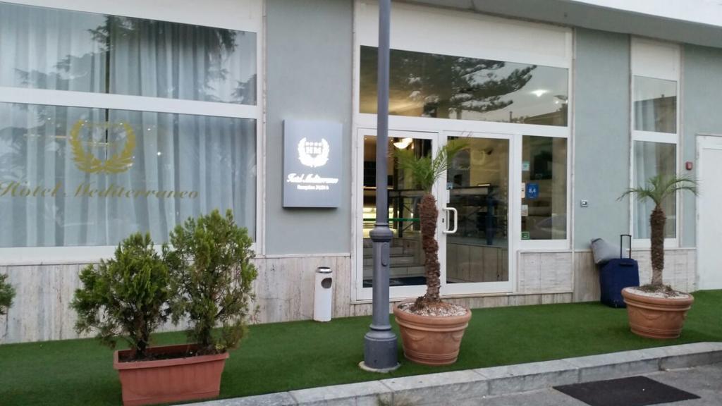 Hotel Mediterraneo Roccella Ionica Ngoại thất bức ảnh