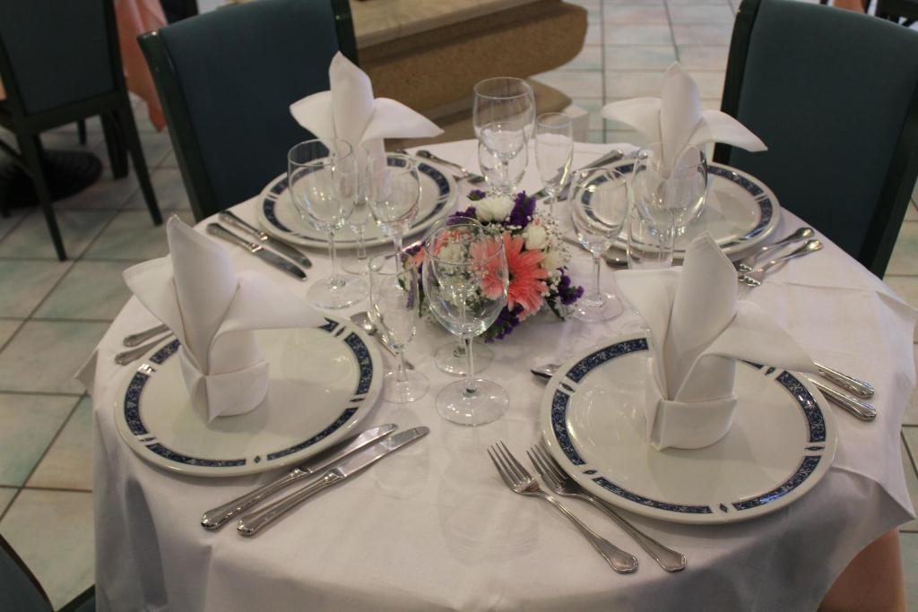 Hotel Mediterraneo Roccella Ionica Ngoại thất bức ảnh